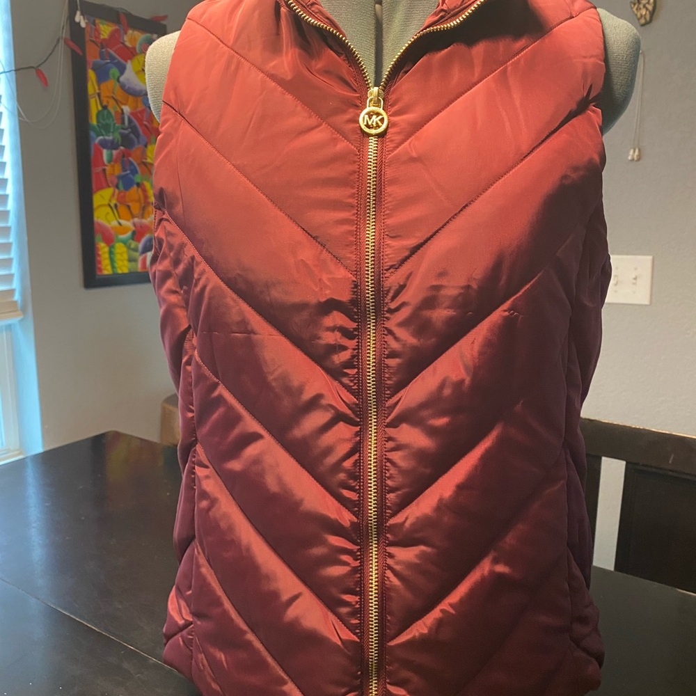 Michael Kors Women's Burgundy Quilted Vest Size Medium